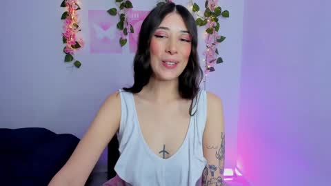 Lia R  online show from January 17, 2:39 am