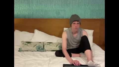 liaandmiller online show from December 22, 7:20 pm