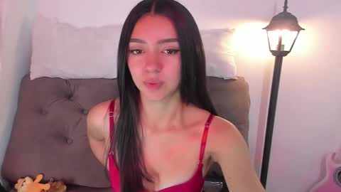 Lia 3 online show from February 5, 12:36 am