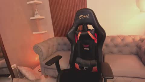 Liam Collins online show from February 5, 12:20 pm