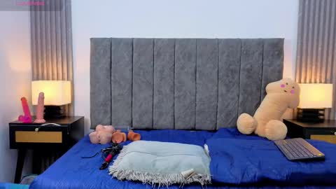 Liam forest  online show from October 27, 8:25 am