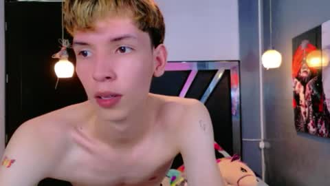 liam_green1 online show from February 26, 7:50 pm