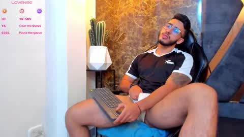 LIAM KLEIN online show from September 20, 11:57 am