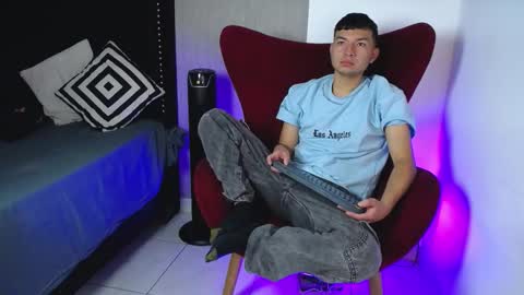 Liam  online show from February 12, 12:20 pm