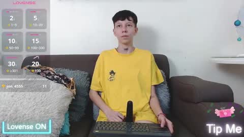 Liam  online show from November 27, 10:06 pm