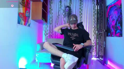 Liam online show from February 16, 9:57 pm