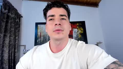 liamwyatt_ online show from December 15, 6:31 am