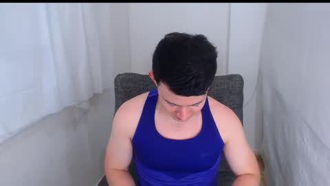 lian_eathan online show from January 31, 9:56 pm