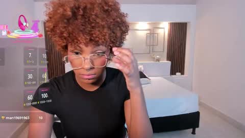 LiannaDixon online show from October 10, 8:46 pm