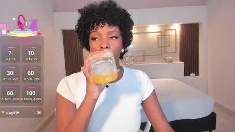 Lianna Dixon online show from October 15, 7:58 pm