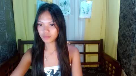 Ms LIANNE online show from April 30, 5:40 pm