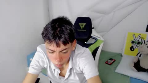 LIAR online show from February 16, 8:29 pm