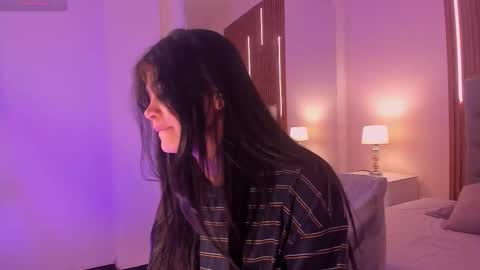 liasalvatore online show from March 26, 1:27 pm