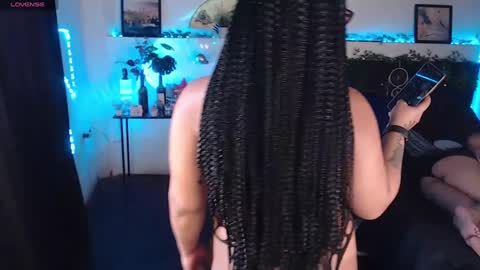 Snapshot of liascarlett chatting on September 17, 4:43 pm LiaScarlett online show from September 17, 4:43 pm