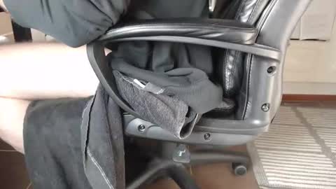 lickerxx46 online show from April 23, 2:19 pm