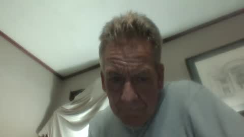 lickmysnowballs online show from December 2, 12:12 am