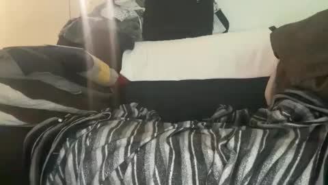 lickurlipz1 online show from February 26, 9:45 am