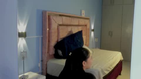 licky_lov online show from October 11, 3:44 am