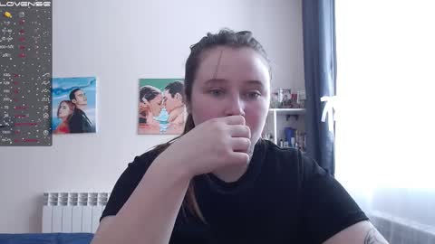 light_lunaa online show from February 27, 4:02 am