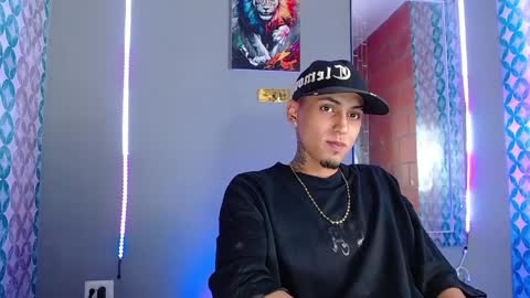 Daniel online show from April 7, 11:07 pm