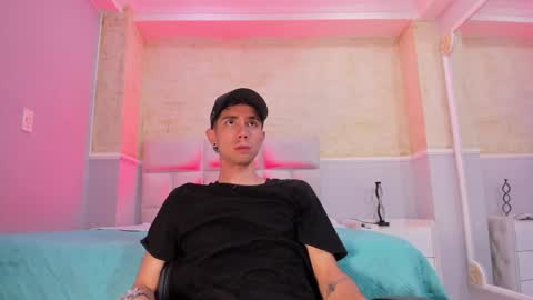 L I I A M online show from February 7, 9:26 am