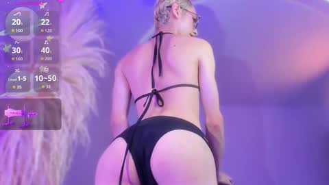 Liiam Luna online show from November 10, 10:07 am