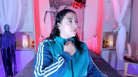         online show from October 29, 11:45 am