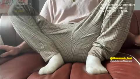 likeasnack online show from April 12, 3:49 pm