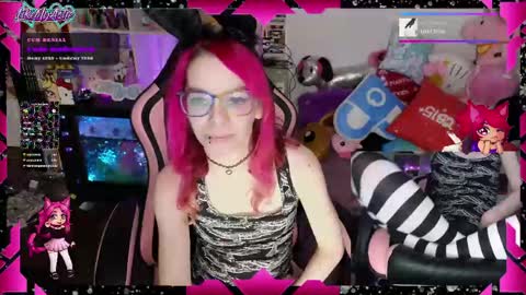 LikeMyAshe online show from May 26, 6:19 am
