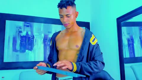 Lil KIng online show from March 31, 7:25 pm