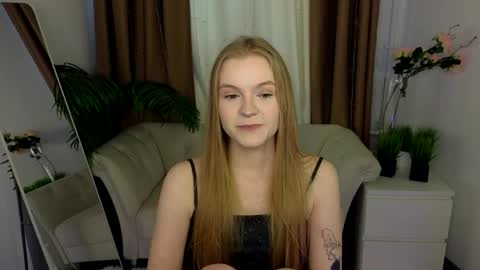 Erica online show from April 9, 11:16 am