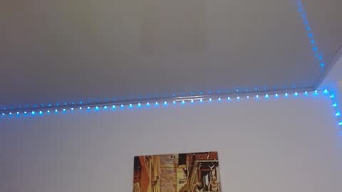 Lisaa online show from December 18, 3:04 am