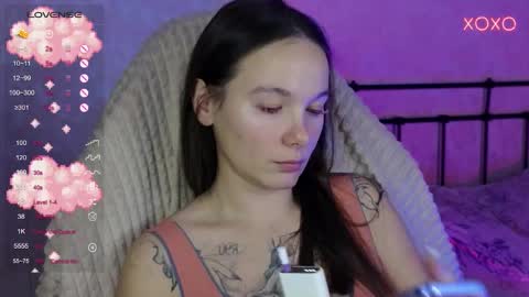 little moon online show from October 25, 5:46 pm