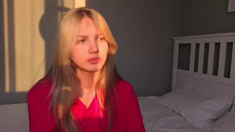 Emma online show from October 22, 10:07 am