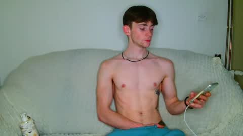 lilbearxxxx online show from April 15, 2:15 am