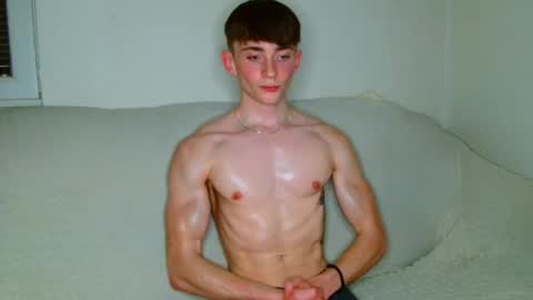 lilbearxxxx online show from March 12, 12:03 am