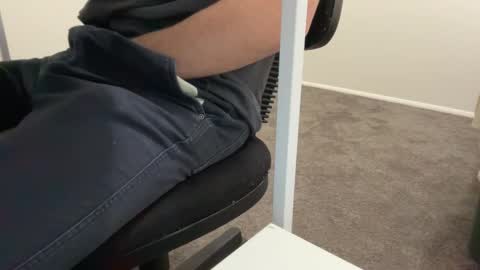 lilbenny05 online show from February 10, 11:34 pm