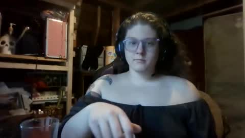 lilbitzzz online show from November 28, 6:48 pm