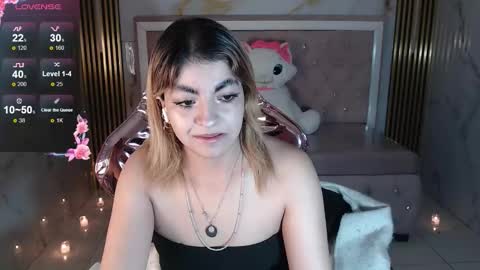 Snapshot of lili_conor_s chatting on September 20, 3:42 am Lili online show from September 20, 3:42 am