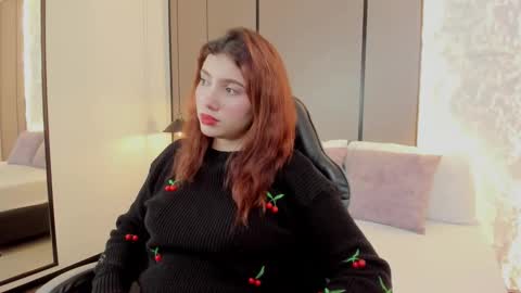 L I L I online show from March 7, 5:07 am