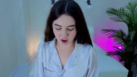 Lilia online show from November 21, 5:00 pm