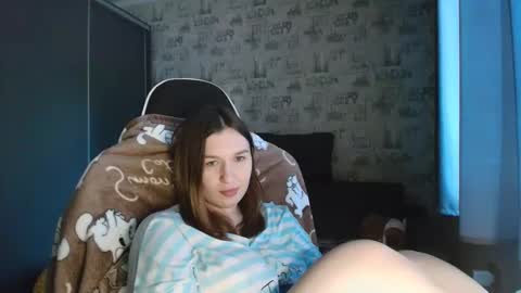 liliawoolf online show from March 23, 11:48 am