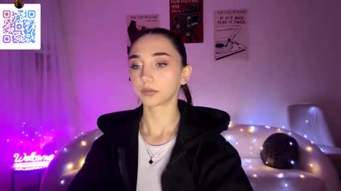 Lina online show from March 27, 10:55 pm