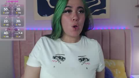 Liliith  online show from April 3, 8:05 pm