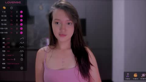 Snapshot of lililaluna chatting on September 17, 6:00 pm             ...  online show from September 17, 6:00 pm