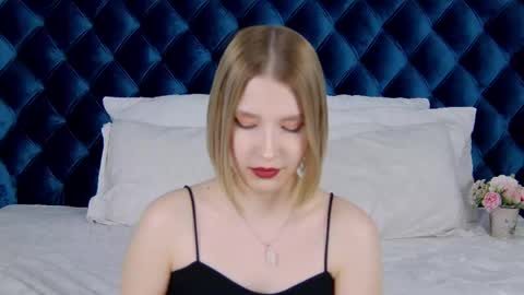 LiliLinn online show from February 27, 8:56 am