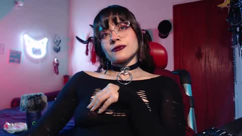 Molly online show from January 28, 2:00 am