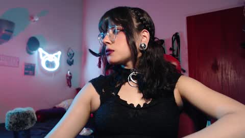 Molly online show from January 10, 2:25 am