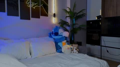 lililok101 online show from April 21, 2:51 am