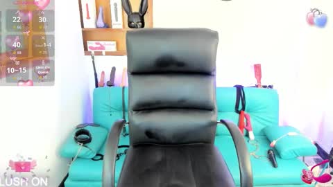 lilit_616_ online show from February 26, 1:09 am